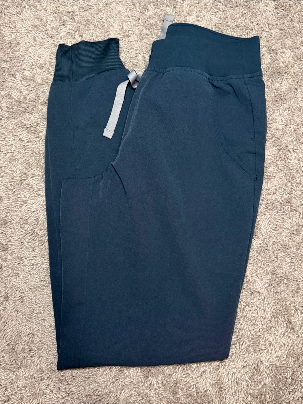 Figs Women’s Dark Harbor Zamora - Jogger Scrub Pants - Picture 1 of 6